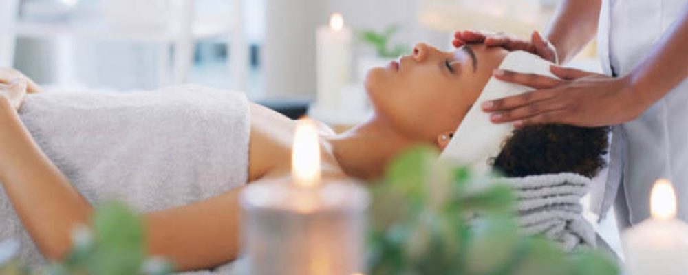 How Chronic Stress In Dubai’s Fast-Paced Lifestyle Is Impacting Mental And Physical Health – And The Role Of At-Home Massage Therapy