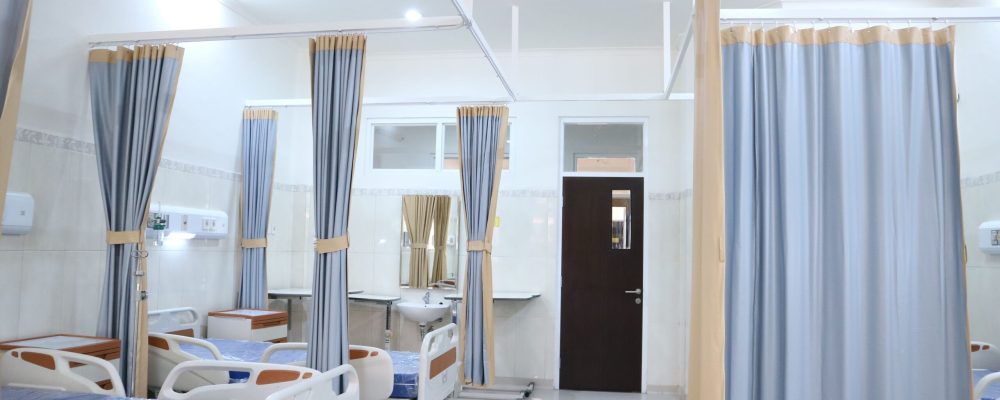 How Interest Rate Shifts Influence the Financing of Hospitals and Biomedical Infrastructure